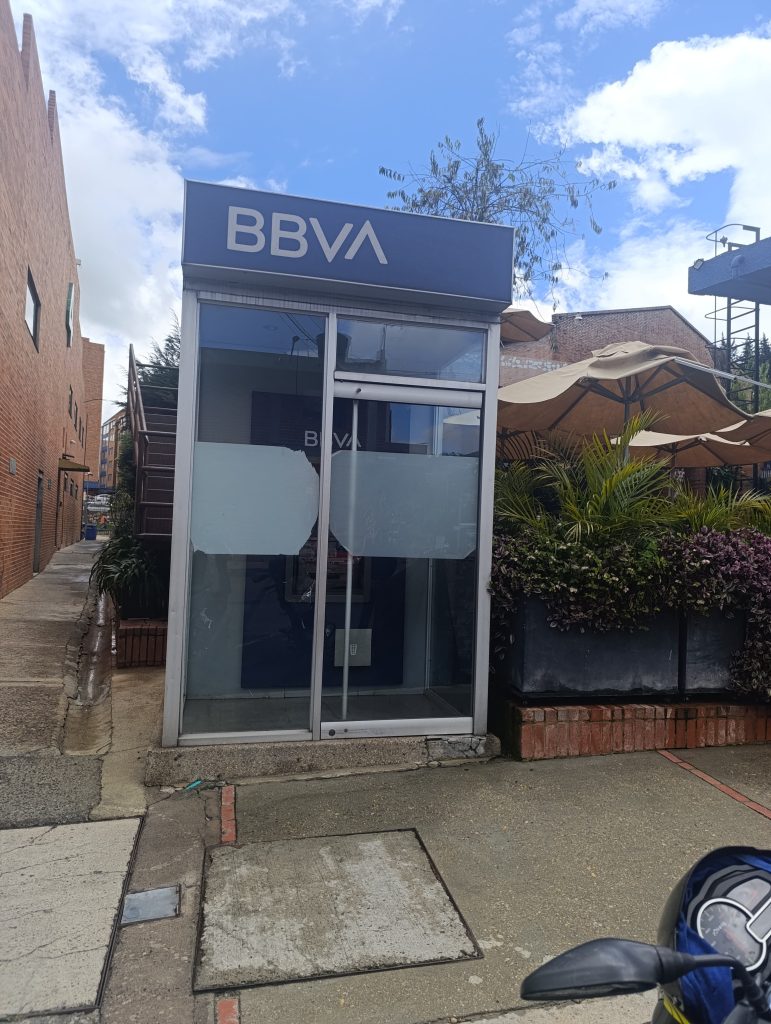 CAJERO BBVA 2
